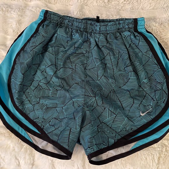 Nike Running Shorts - Picture 1 of 2